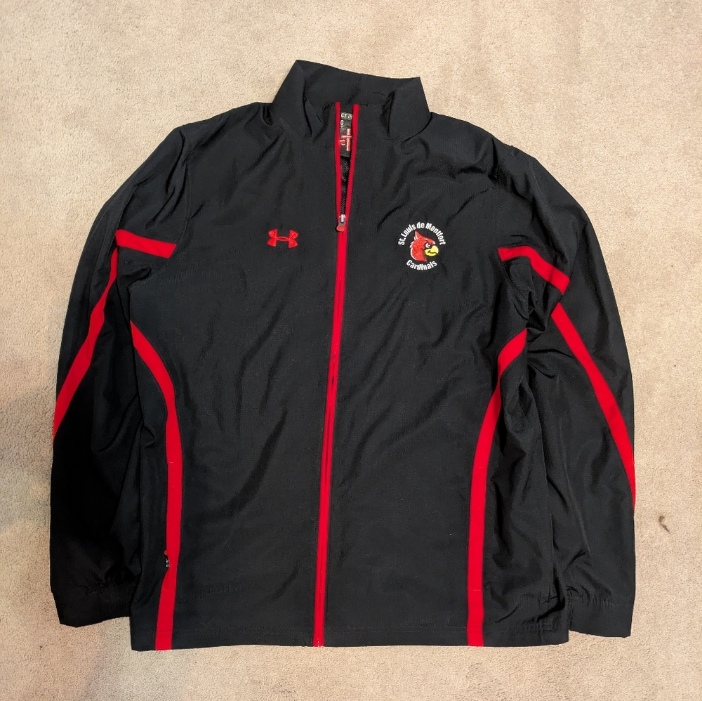 Black Cardinals sweatshirt.
